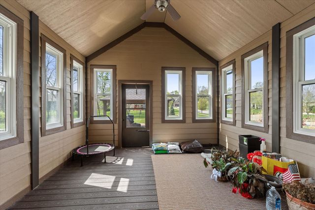 13560 Limerick Drive, St. John, IN 46373