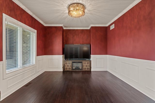 13560 Limerick Drive, St. John, IN 46373