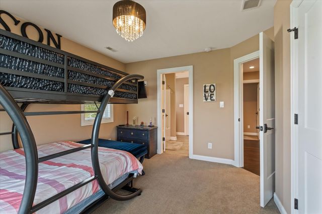 13560 Limerick Drive, St. John, IN 46373