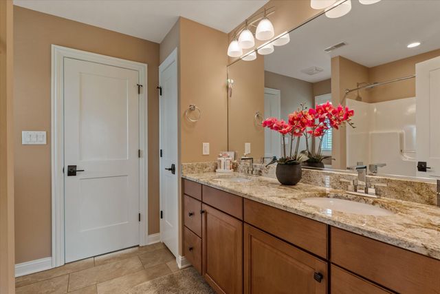 13560 Limerick Drive, St. John, IN 46373
