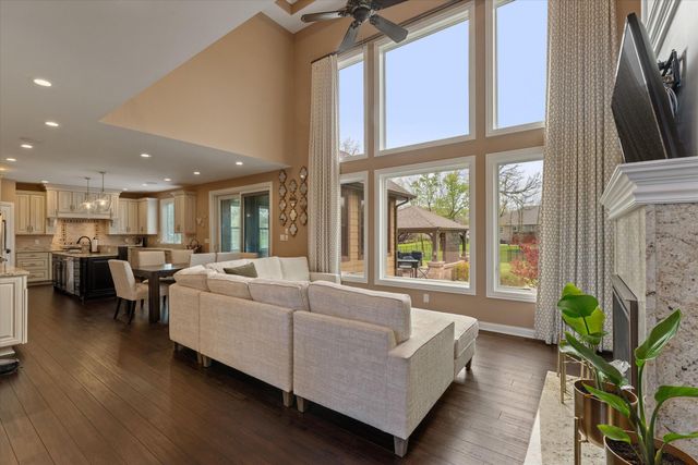 13560 Limerick Drive, St. John, IN 46373