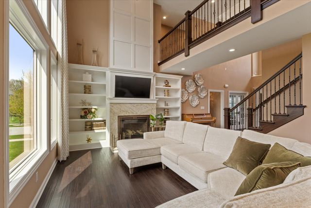 13560 Limerick Drive, St. John, IN 46373
