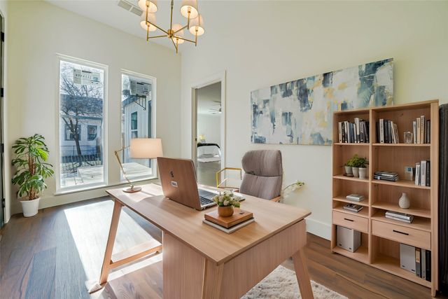 1312 S Travis Street, Sherman, TX 75090