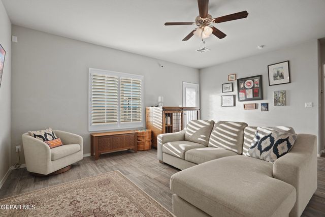 3937 DESERT DUNES Drive, El Paso, TX 79938