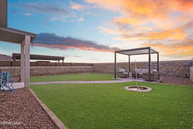 3937 DESERT DUNES Drive, El Paso, TX 79938