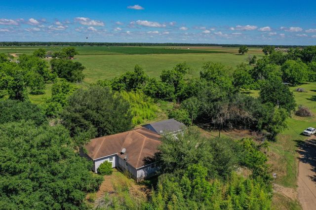 403 Fern Lane, Wharton, TX 77488
