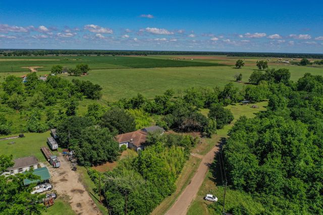 403 Fern Lane, Wharton, TX 77488