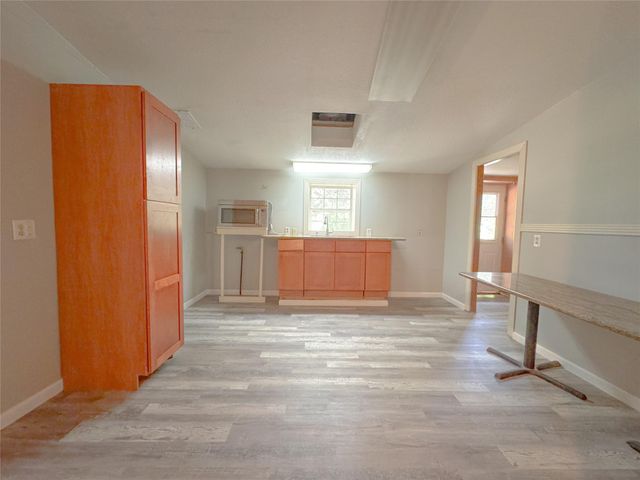 403 Fern Lane, Wharton, TX 77488