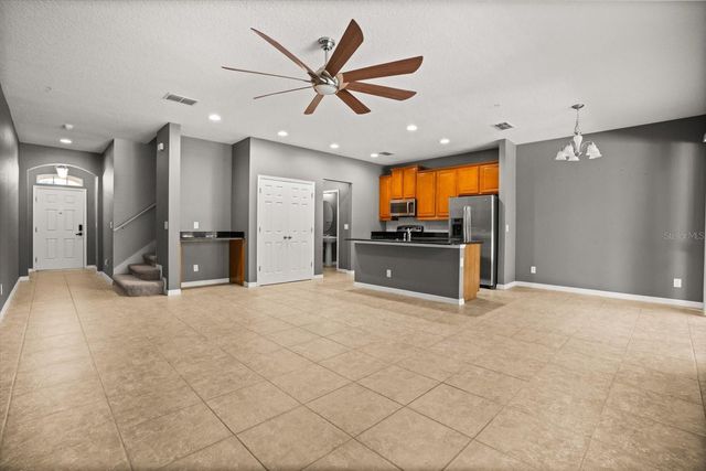 900 WALKERS GROVE LANE, Winter Garden, FL 34787