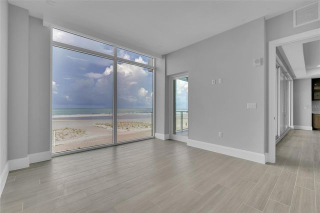 70 AVENIDA VENECCIA 202, Sarasota, FL 34242
