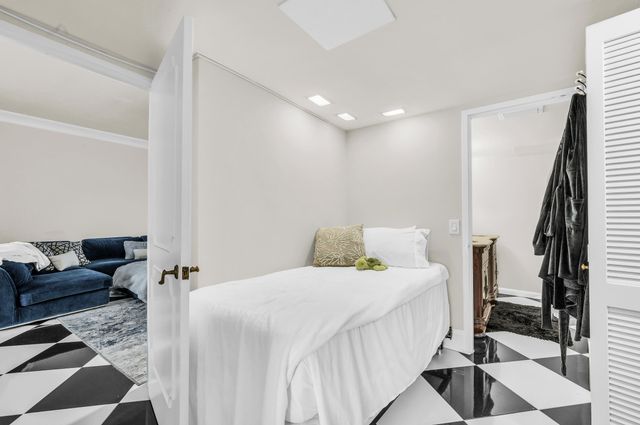 333 S Sunset Drive 204, Fort Lauderdale, FL 33301