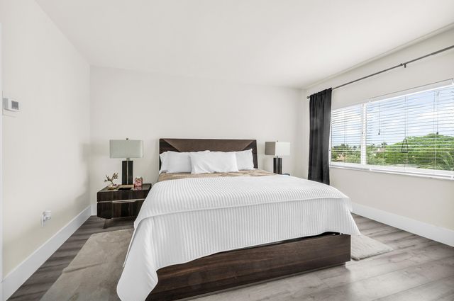 333 S Sunset Drive 204, Fort Lauderdale, FL 33301
