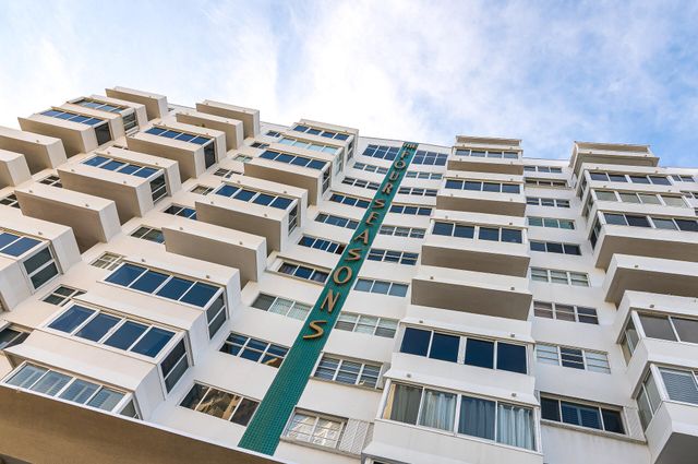 333 S Sunset Drive 204, Fort Lauderdale, FL 33301