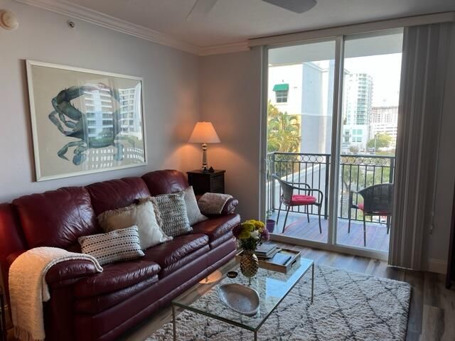 600 S Dixie Highway 752, West Palm Beach, FL 33401