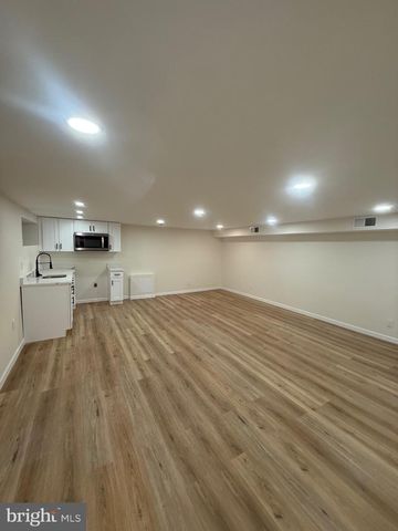 8409 LORETTO AVE, Philadelphia, PA 19152