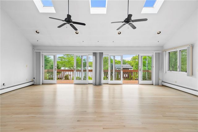 121 West Shore Drive, Exeter, RI 02822