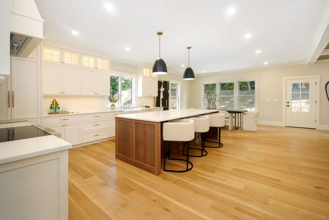 30 Harness Lane, Concord, MA 01742