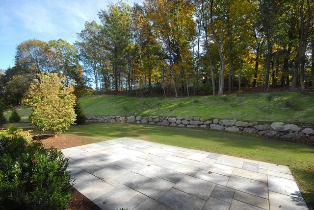 30 Harness Lane, Concord, MA 01742