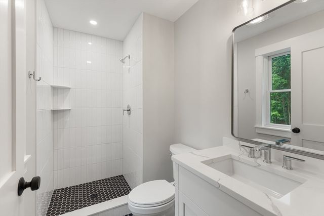 30 Harness Lane, Concord, MA 01742