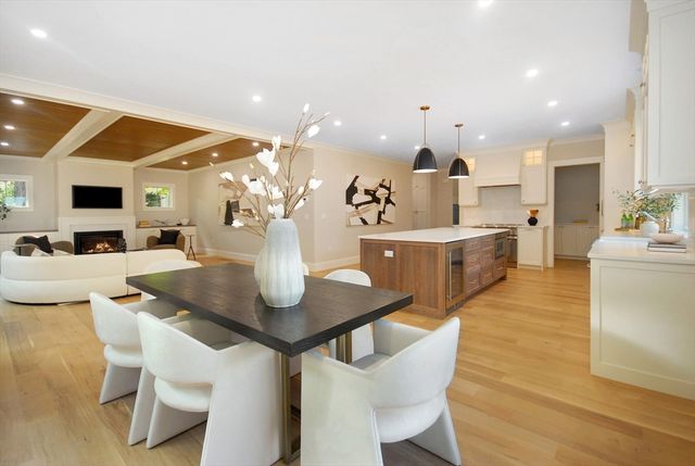 30 Harness Lane, Concord, MA 01742