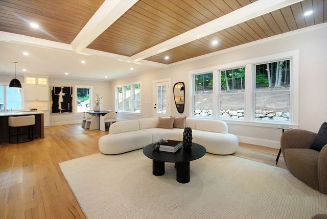 30 Harness Lane, Concord, MA 01742