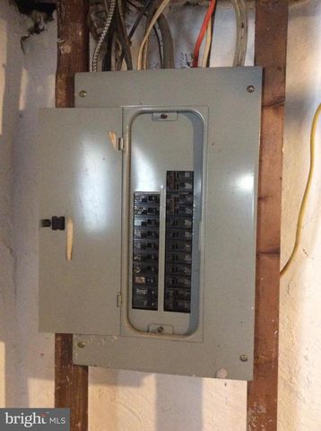 423 BONSALL AVE, Lansdowne, PA 19050