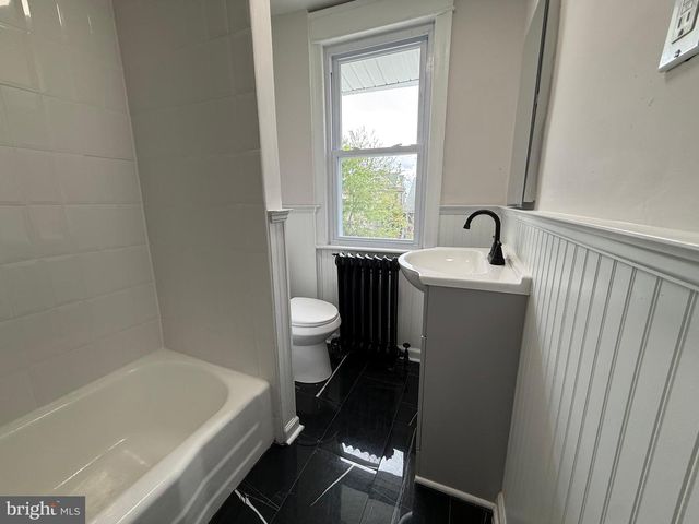 423 BONSALL AVE, Lansdowne, PA 19050