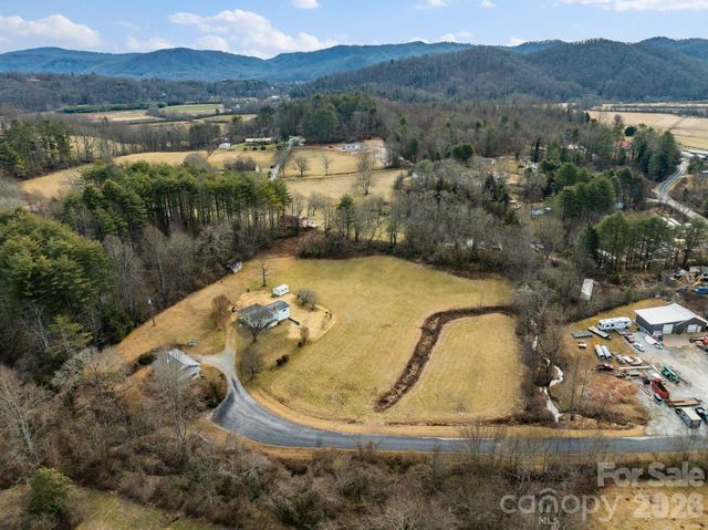 146 and 148 Monteith Road, Brevard, NC 28712