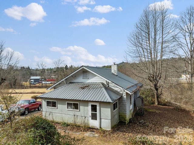 146 and 148 Monteith Road, Brevard, NC 28712
