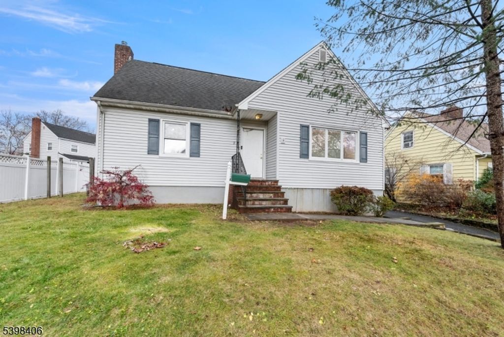 238 Riverside Dr, Springfield Twp., NJ 07081
