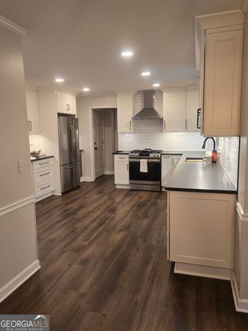 5434 Dunwoody Knoll Court, Dunwoody, GA 30338