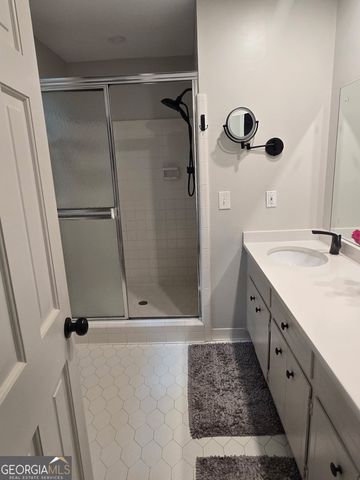 5434 Dunwoody Knoll Court, Dunwoody, GA 30338