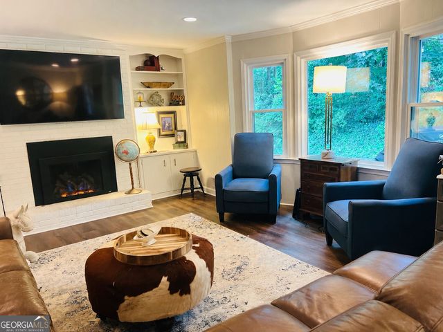 5434 Dunwoody Knoll Court, Dunwoody, GA 30338