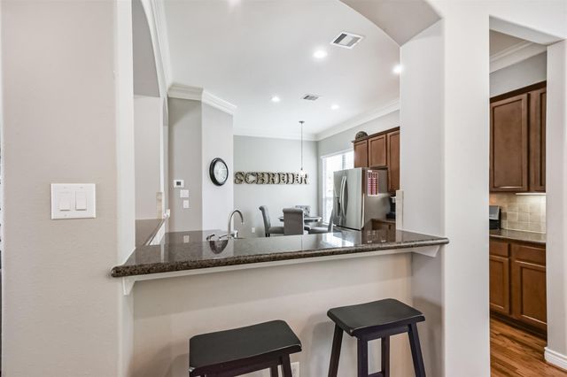 8806 Lakeshore Bend Drive, Houston, TX 77080