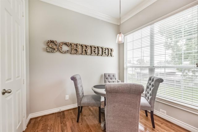 8806 Lakeshore Bend Drive, Houston, TX 77080