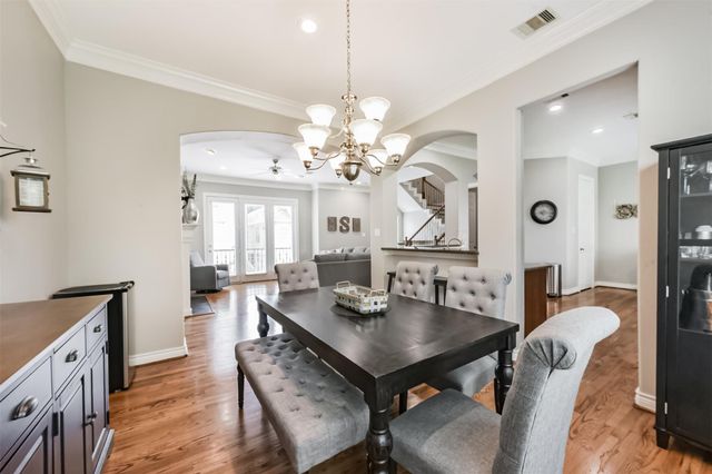 8806 Lakeshore Bend Drive, Houston, TX 77080