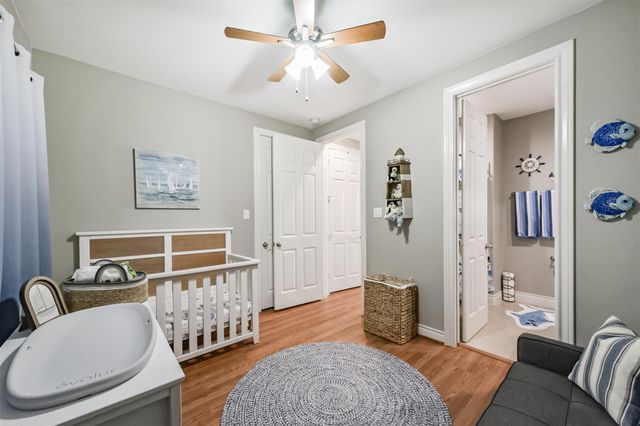 8806 Lakeshore Bend Drive, Houston, TX 77080