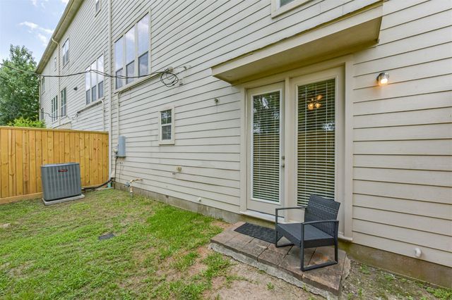 8806 Lakeshore Bend Drive, Houston, TX 77080