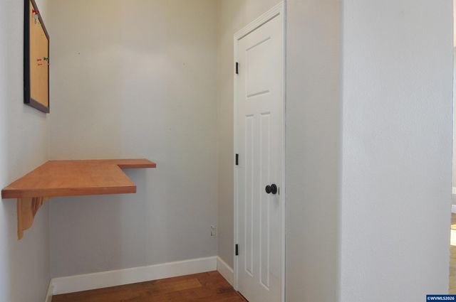 1357 Kitsap Ct NW, Salem, OR 97304