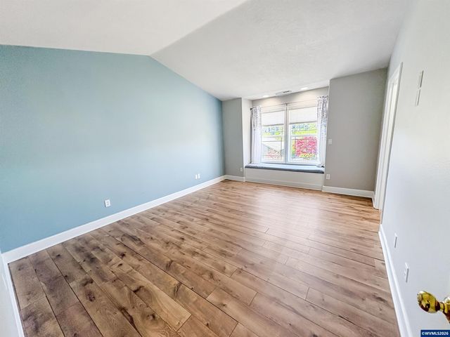 1357 Kitsap Ct NW, Salem, OR 97304