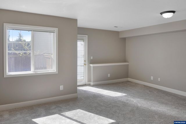 1357 Kitsap Ct NW, Salem, OR 97304