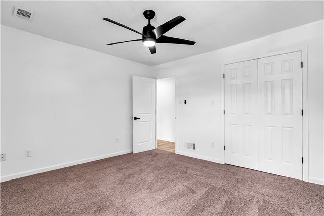 1113 Grandview Ave, Robinson Twp, PA 15108