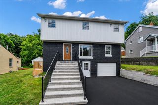 1113 Grandview Ave, Robinson Twp, PA 15108