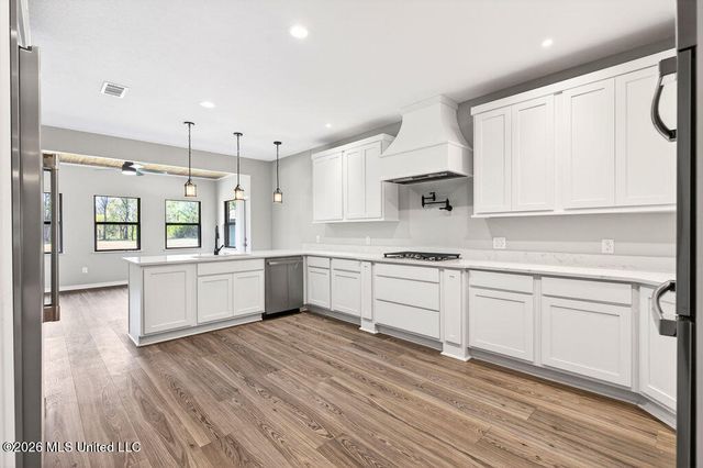 18265 Landon Road, Gulfport, MS 39503