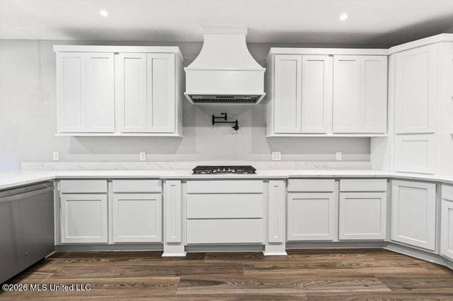 18265 Landon Road, Gulfport, MS 39503