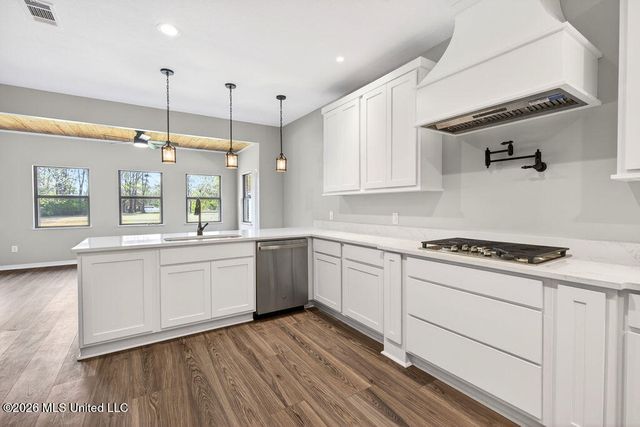 18265 Landon Road, Gulfport, MS 39503