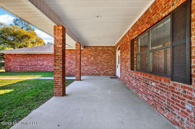 18265 Landon Road, Gulfport, MS 39503