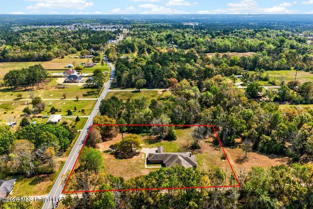 18265 Landon Road, Gulfport, MS 39503