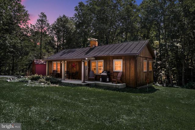 1789 HELMICK ROCK RD, Mathias, WV 26812