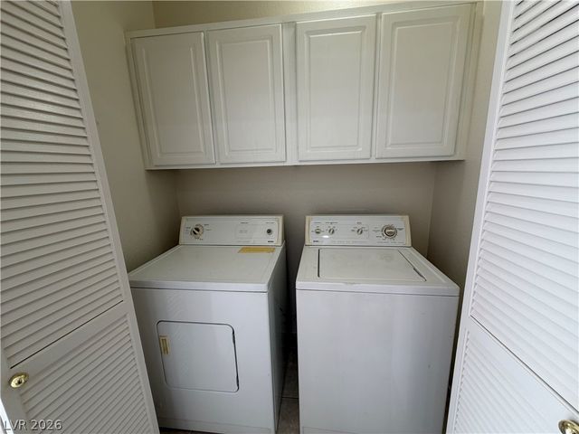 1094 Scarlet Haze Avenue, Las Vegas, NV 89183